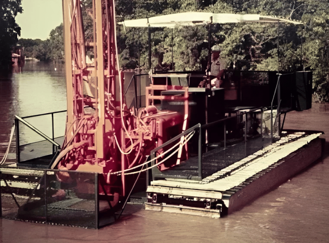 Custom-Built Amphibious Equipment | Wetland Equipment